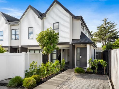 7A Mavis Place, Beach Haven