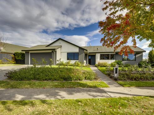 5 Woodlands Drive, Havelock North