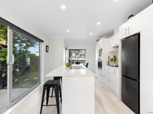 4 Karauria Lane, Orewa