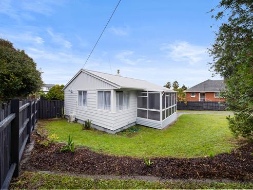 9 Bowater Place, Manurewa