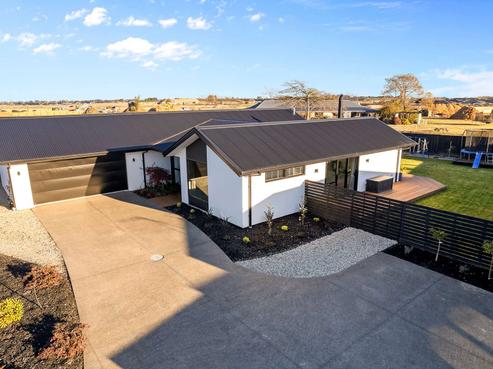 11 Chris Drive, Rolleston