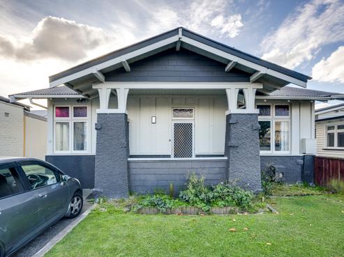 17 Latham Street, Napier South