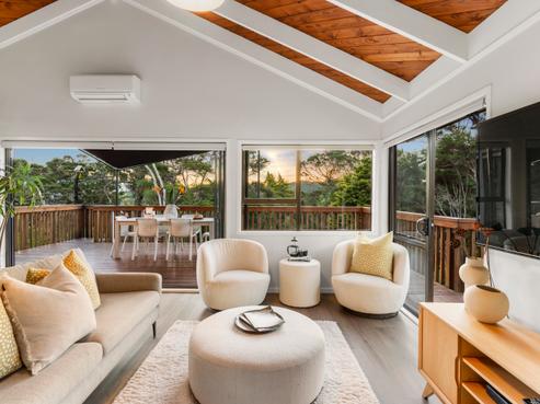 110 Spinella Drive, Bayview