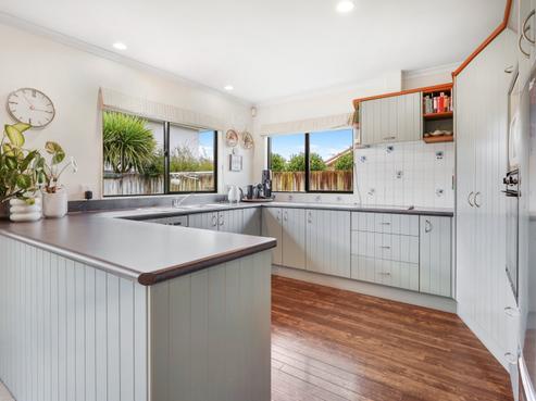 15 Buckingham Place, Rototuna North