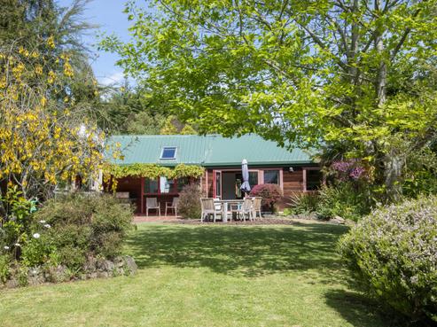18 Ralphine Way, Maitai