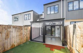 7 Stroom Street, Flat Bush