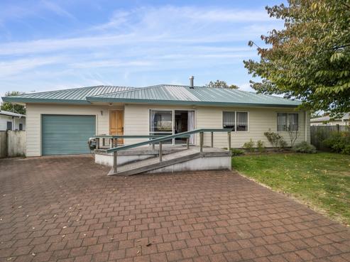 1/14 Tamatea Road, Taupo