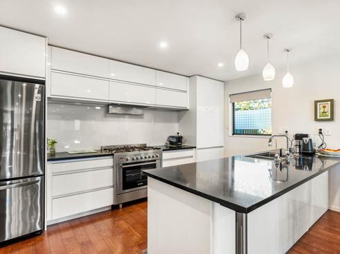 245 Beach Haven Road, Birkdale