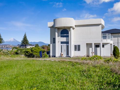 16 Nadine Stanton Drive, Bell Block
