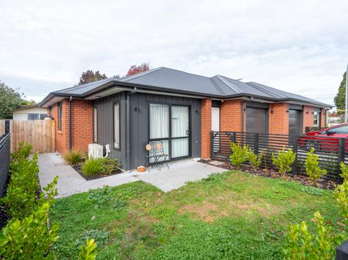 2/142 Hukanui Road, Chartwell