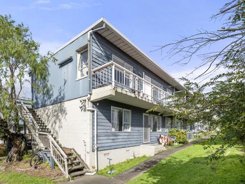 1/6 Eden View Road, Sandringham