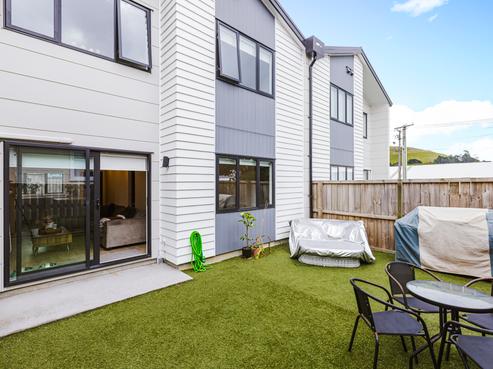 2/81 Pilkington Road, Panmure