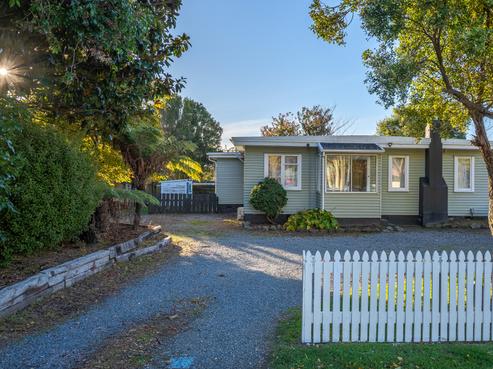 475 Te Moana Road, Waikanae