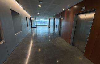 A-grade waterfront offices in Maritime Tower