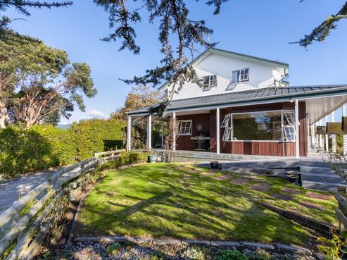 4 Murray Court, Paraparaumu Beach