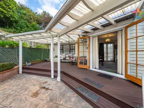 8 Hawthorn Crescent, Stokes Valley