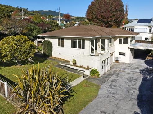 32 Maitland Avenue, Stoke