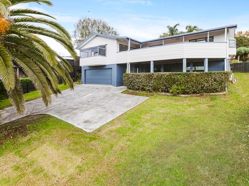13 The Glade North, Pukekohe