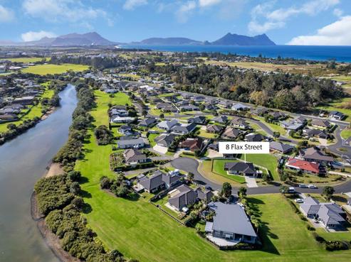 8 Flax Street, Ruakaka