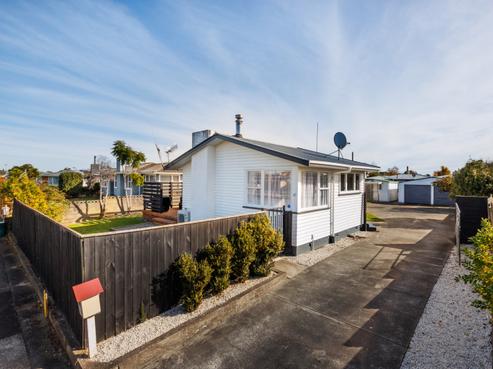 41 Holdsworth Avenue, Milson