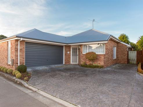 1 Ashmore Lane, Strowan