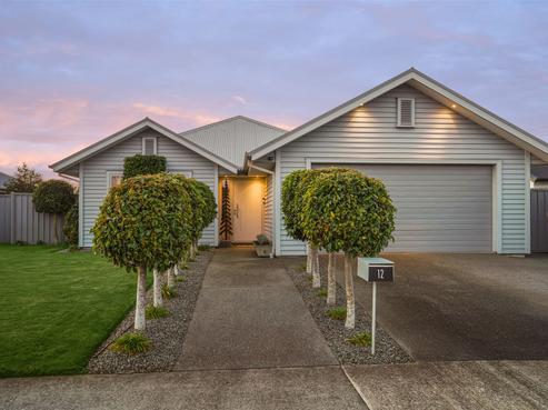 12 Beachvale Drive, Woodend Beach