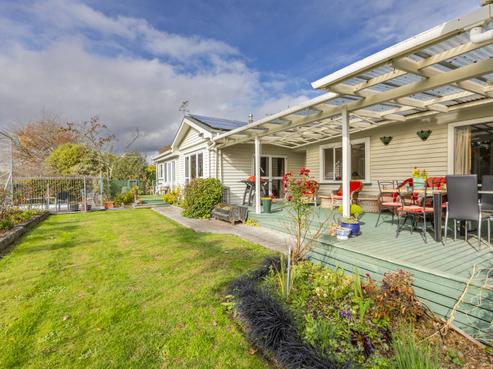 12 Ireland Road, Waipawa