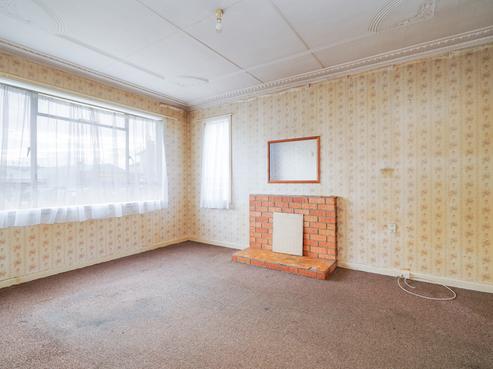 2/145 Esk Street, Invercargill