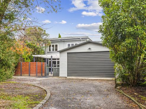 17 Rimu Road, Raumati Beach