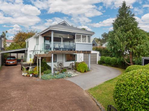 12A Seaside Avenue, Waterview