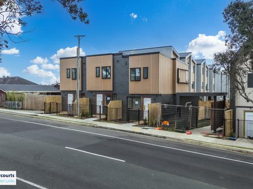 35 Matipo Road, Te Atatu Peninsula