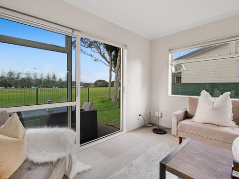 10A Centreway Road, Orewa