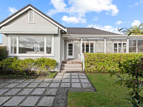 125 Saint Johns Road, Saint Johns