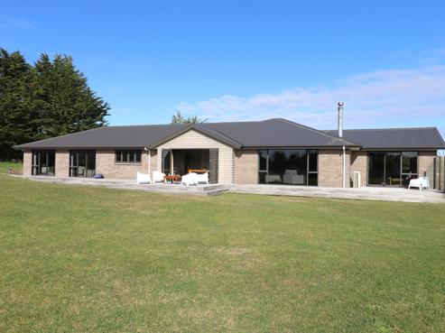 357 Oreti Road, Otatara