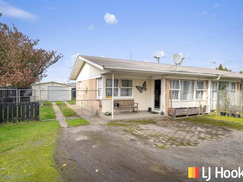 89A Lisa Crescent, Mangakakahi