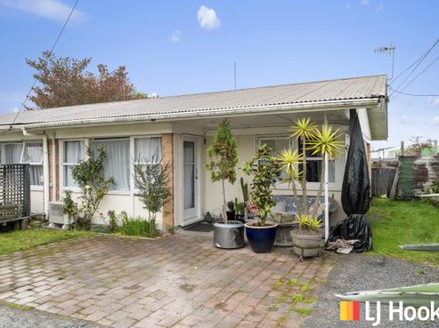 89B Lisa Crescent, Mangakakahi