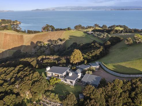 379F Gordons Road, Waiheke Island
