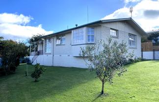 207 Reservoir Road, Thames