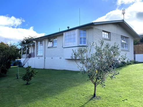 207 Reservoir Road, Thames