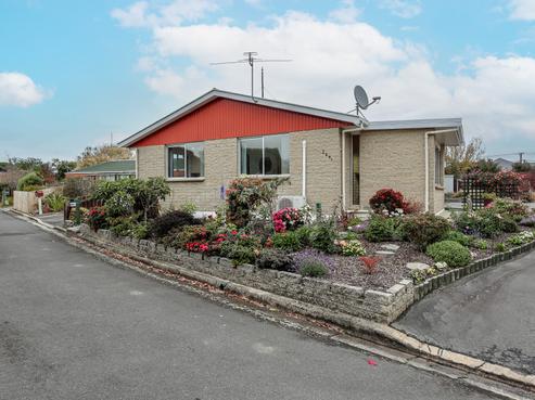 266A Pine Hill Road, Liberton