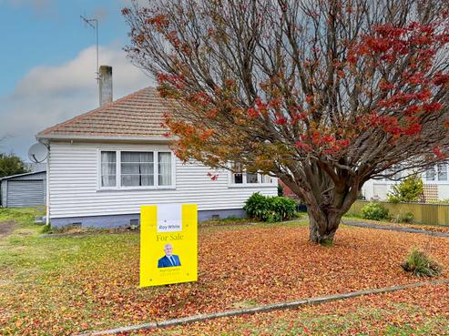807 Kowhai Street, Mahora