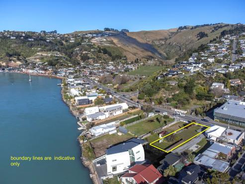 103 Main Road, Redcliffs