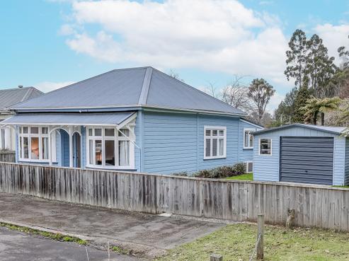 35 Crown Street, North East Valley