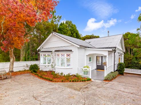 262 Glengarry Road, Glen Eden