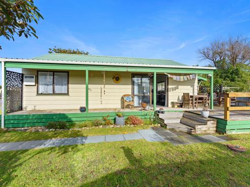 83 Norfolk Crescent, Otaki Beach