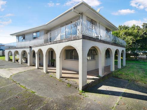 381 Triangle Road, Henderson