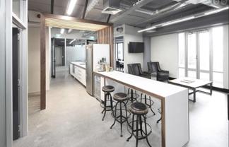 Timeless Meets Industrial Chic | 225m2