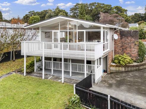 38 Lawrence Crescent, Hillpark