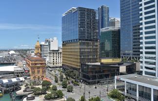 CBRE - BEST IN CLASS | One Queen Street