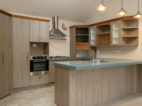 188 Te Rangitautahanga Road, Turangi